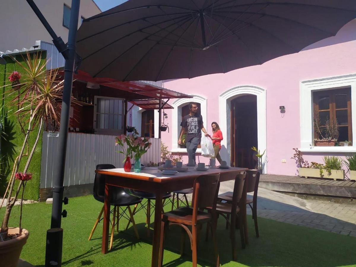 Hostel Matilda Curitiba Bagian luar foto